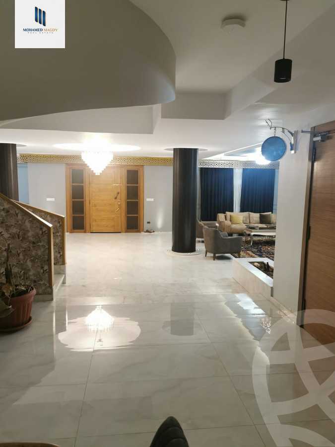 https://aqarmap.com.eg/ar/listing/6584097-for-sale-cairo-el-sheikh-zayed-city-el-hay-eltaseaa-lhy-lts