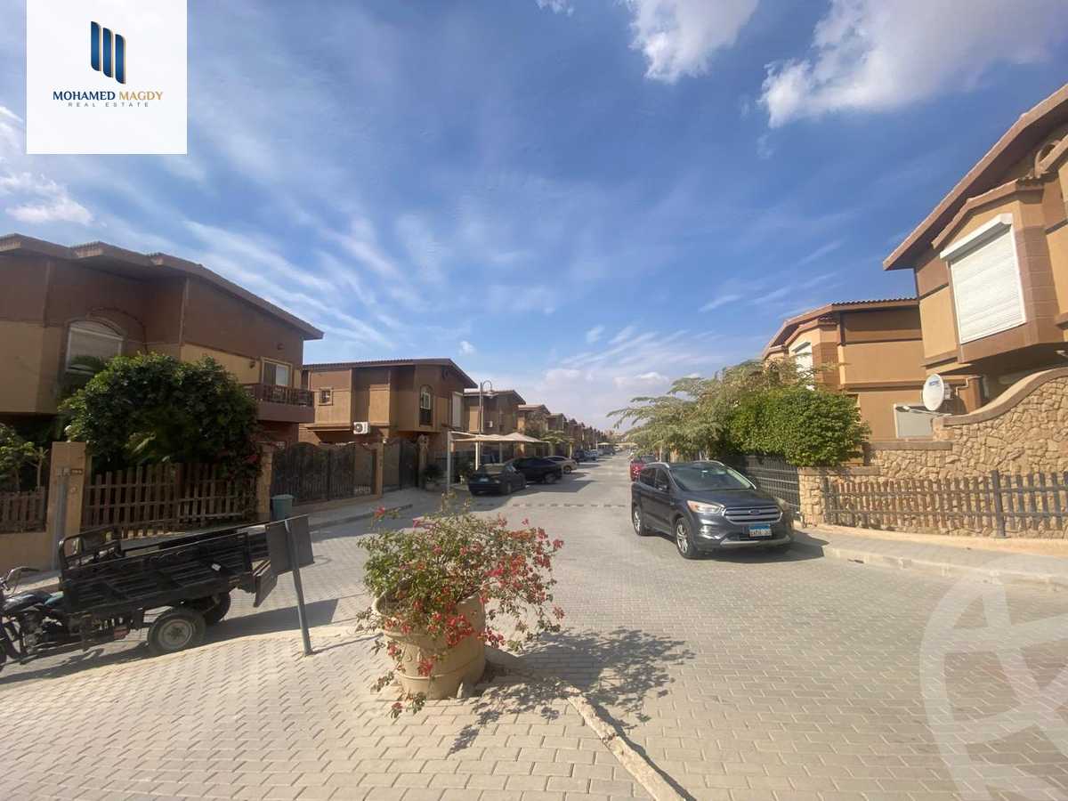 https://aqarmap.com.eg/ar/listing/6585755-for-sale-cairo-6th-of-october-compounds-pyramids-walk