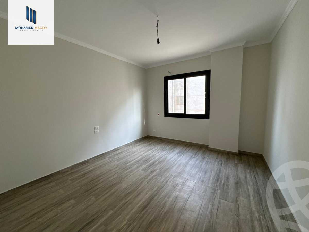 https://aqarmap.com.eg/ar/listing/6593202-for-sale-cairo-el-sheikh-zayed-city-compounds-zayed-heights-compound