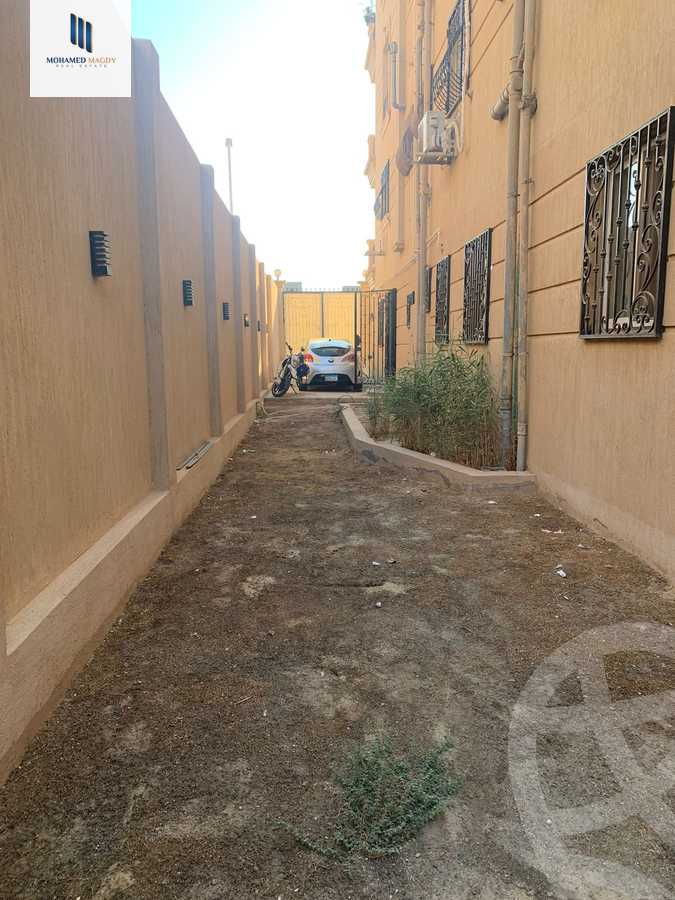 https://aqarmap.com.eg/ar/listing/6615175-for-sale-cairo-el-sheikh-zayed-city-el-hay-elasher-street-100