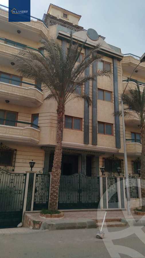 https://aqarmap.com.eg/en/listing/5483478-for-sale-cairo-6th-of-october-el-ahyaa-neighborhood-2nd