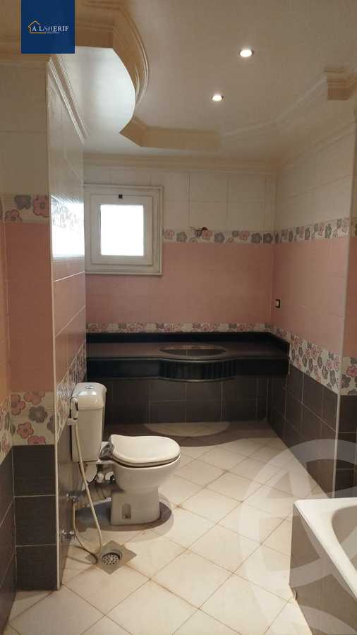 https://aqarmap.com.eg/en/listing/5483478-for-sale-cairo-6th-of-october-el-ahyaa-neighborhood-2nd
