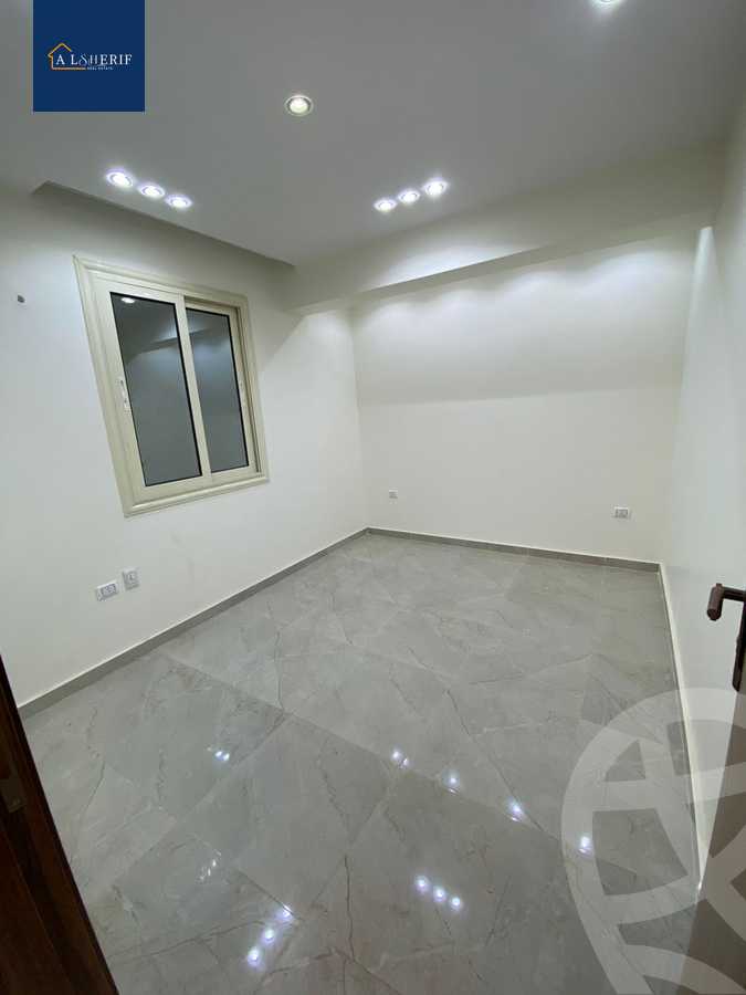 https://aqarmap.com.eg/en/listing/5521420-for-sale-cairo-6th-of-october-el-ahyaa-neighborhood-3rd-street-6