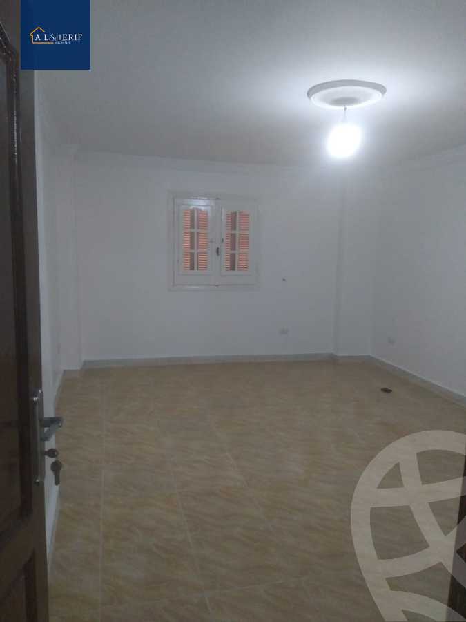 https://aqarmap.com.eg/en/listing/5545421-for-sale-cairo-6th-of-october-el-ahyaa-neighborhood-4th-neighborhood-5