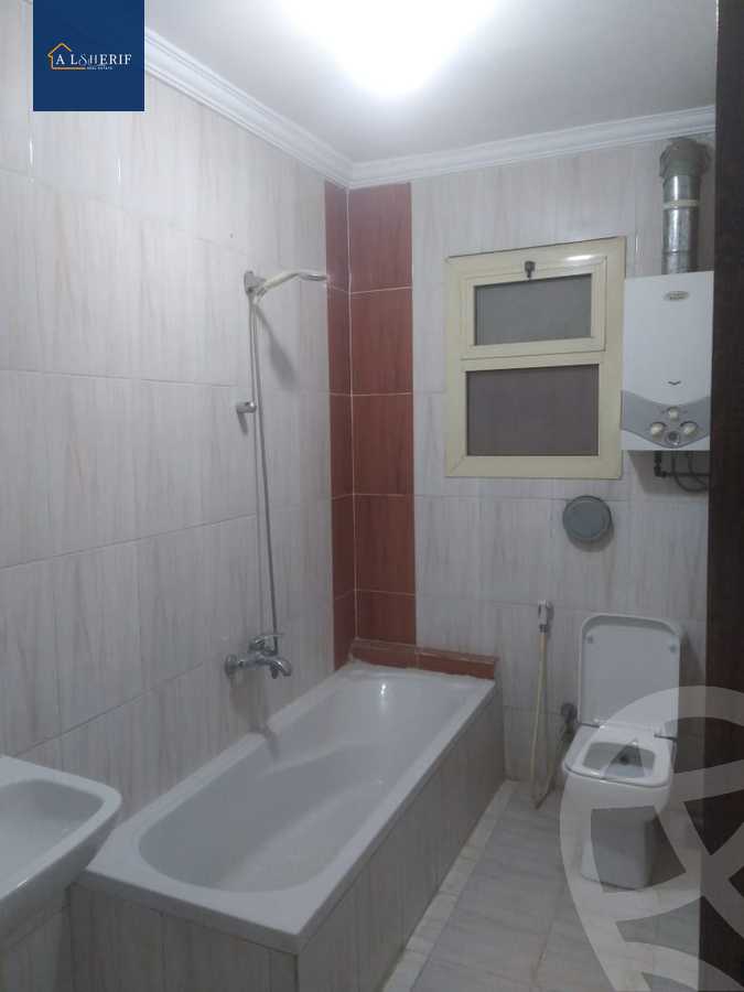 https://aqarmap.com.eg/en/listing/5545421-for-sale-cairo-6th-of-october-el-ahyaa-neighborhood-4th-neighborhood-5