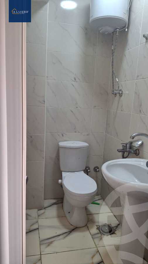 https://aqarmap.com.eg/en/listing/5566164-for-rent-cairo-6th-of-october-el-ahyaa-neighborhood-1st-eighth-neighborhood