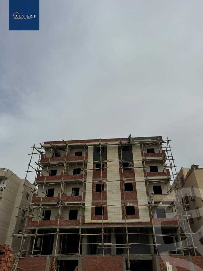 https://aqarmap.com.eg/en/listing/5566360-for-sale-cairo-6th-of-october-el-ahyaa-neighborhood-2nd-divided-from-al-kafrawei-st