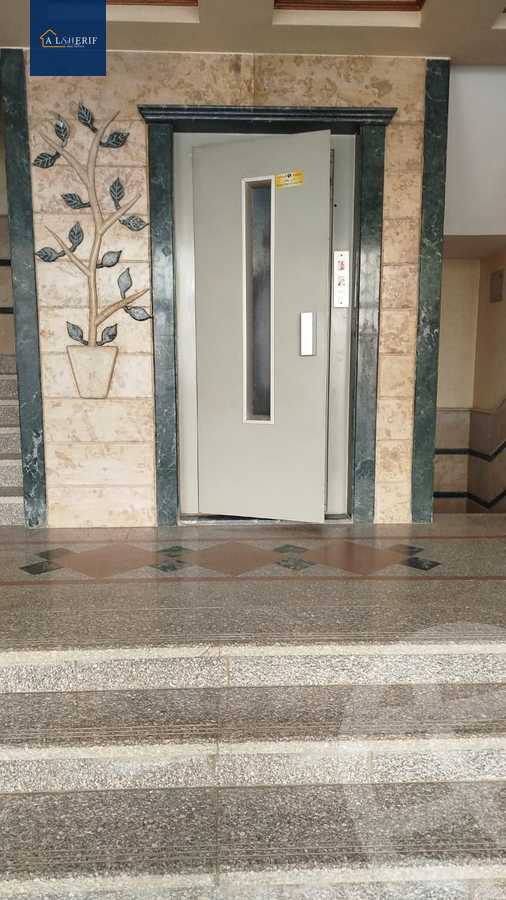 https://aqarmap.com.eg/en/listing/5483478-for-sale-cairo-6th-of-october-el-ahyaa-neighborhood-2nd
