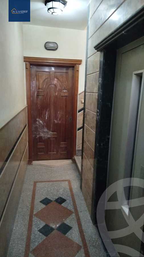 https://aqarmap.com.eg/en/listing/5483478-for-sale-cairo-6th-of-october-el-ahyaa-neighborhood-2nd