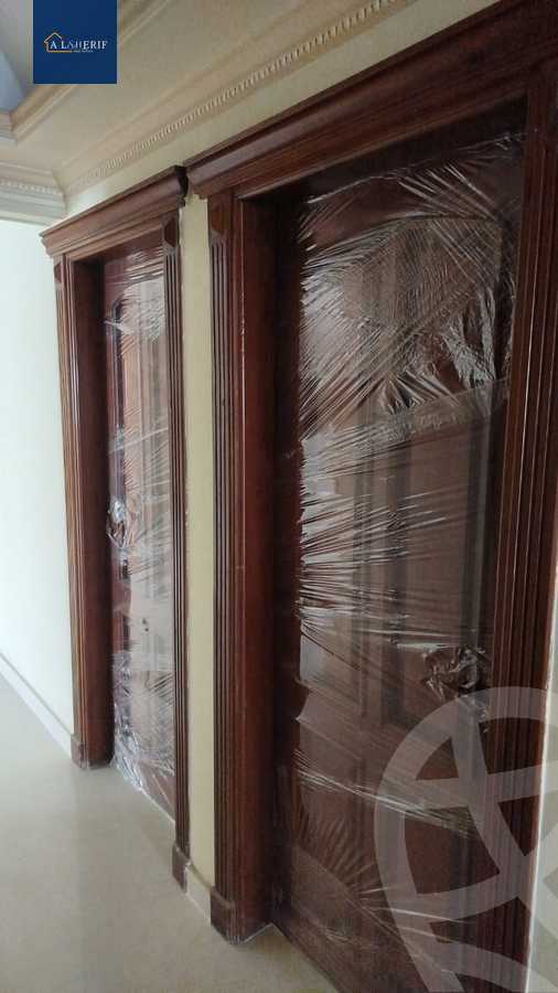 https://aqarmap.com.eg/en/listing/5483478-for-sale-cairo-6th-of-october-el-ahyaa-neighborhood-2nd