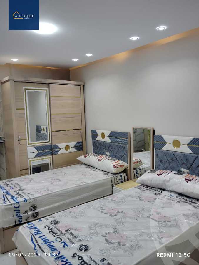 https://aqarmap.com.eg/ar/listing/5570439-for-sale-cairo-6th-of-october-el-ahyaa-neighborhood-1st-rich-bake-st