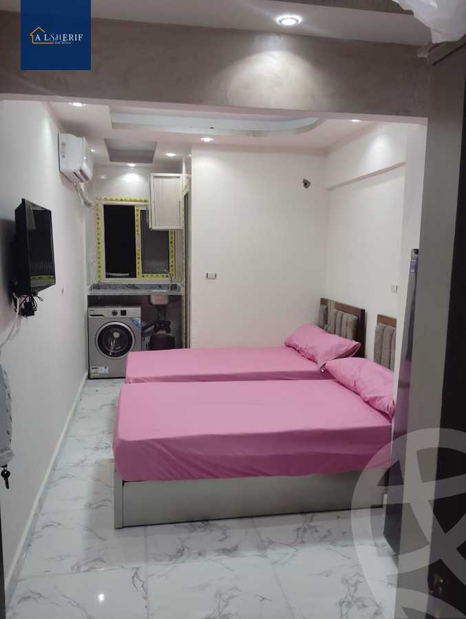 https://aqarmap.com.eg/en/listing/5570829-for-sale-cairo-6th-of-october-el-ahyaa-neighborhood-1st-eighth-neighborhood