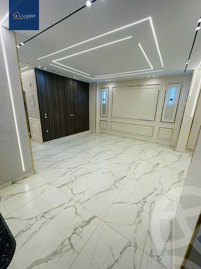 https://aqarmap.com.eg/en/listing/5576280-for-sale-cairo-6th-of-october-el-ahyaa-neighborhood-4th-school-st