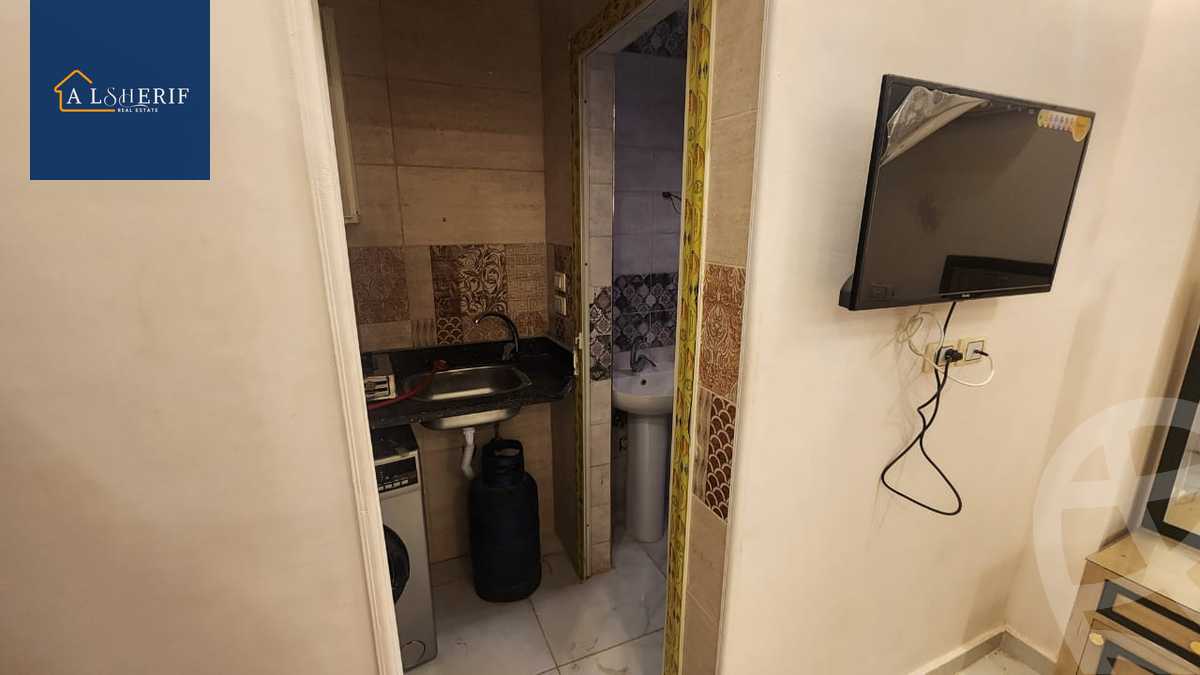 https://aqarmap.com.eg/en/listing/5579151-for-sale-cairo-6th-of-october-el-ahyaa-neighborhood-1st-seventh-neighborhood