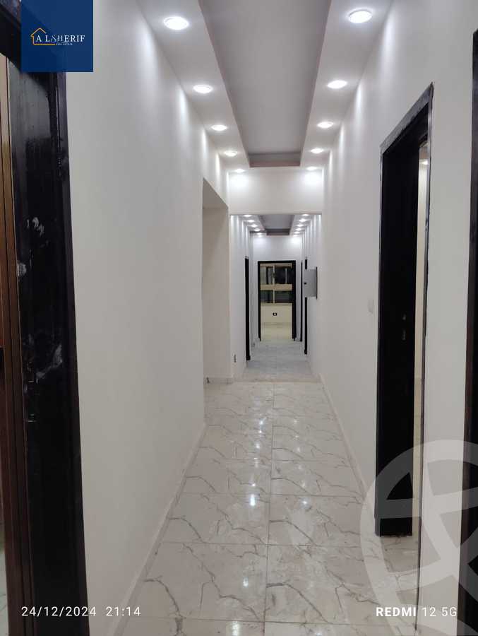 https://aqarmap.com.eg/en/listing/5580436-for-sale-cairo-6th-of-october-el-ahyaa-neighborhood-2nd-divided-from-al-kafrawei-st