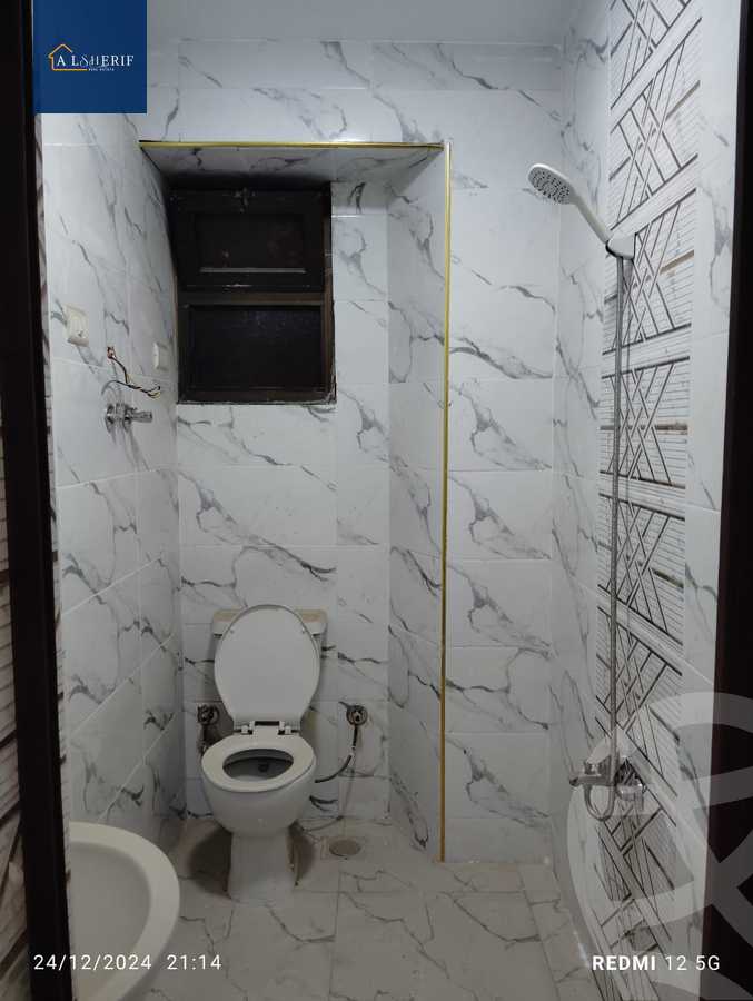 https://aqarmap.com.eg/en/listing/5580436-for-sale-cairo-6th-of-october-el-ahyaa-neighborhood-2nd-divided-from-al-kafrawei-st