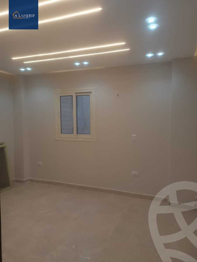 https://aqarmap.com.eg/en/listing/5627953-for-sale-cairo-6th-of-october-el-ahyaa-neighborhood-3rd-no-44-st