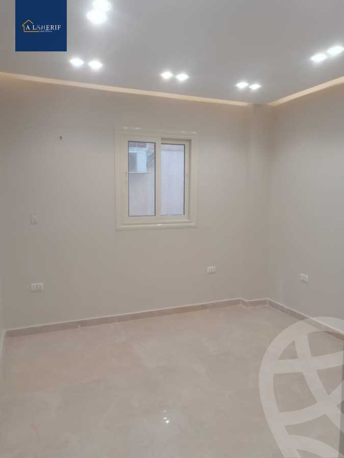 https://aqarmap.com.eg/en/listing/5627953-for-sale-cairo-6th-of-october-el-ahyaa-neighborhood-3rd-no-44-st