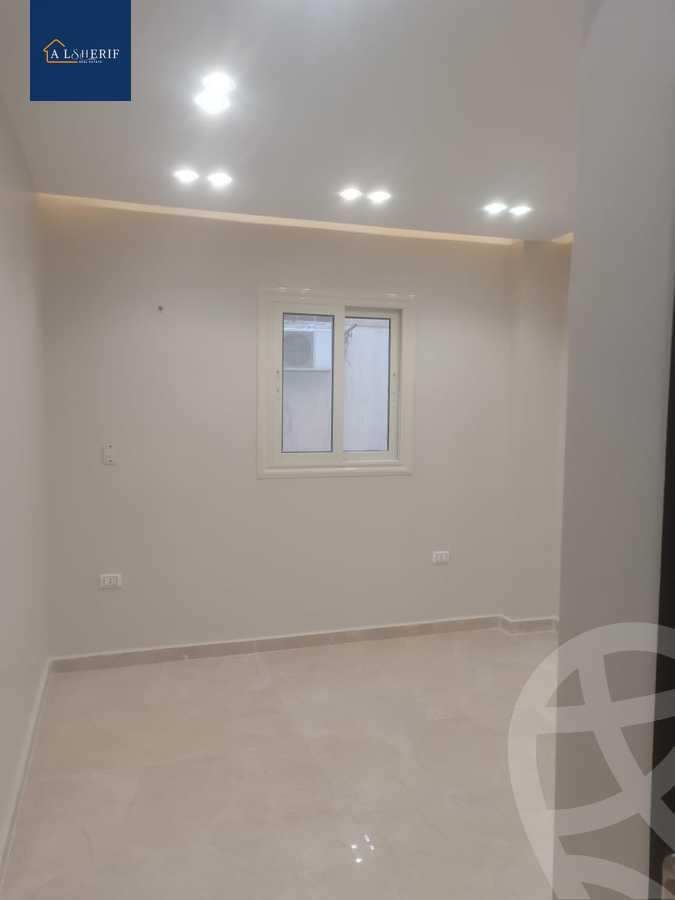 https://aqarmap.com.eg/en/listing/5627953-for-sale-cairo-6th-of-october-el-ahyaa-neighborhood-3rd-no-44-st