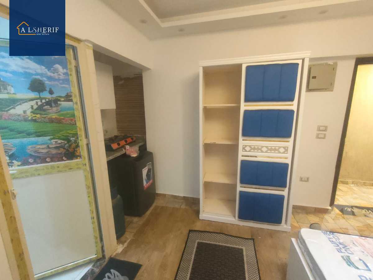 https://aqarmap.com.eg/en/listing/5640557-for-rent-cairo-6th-of-october-el-ahyaa-neighborhood-1st-al-maahad