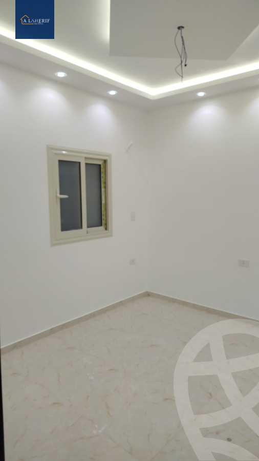 https://aqarmap.com.eg/en/listing/5648229-for-sale-cairo-6th-of-october-el-ahyaa-neighborhood-3rd-al-hay-al-thalith-st