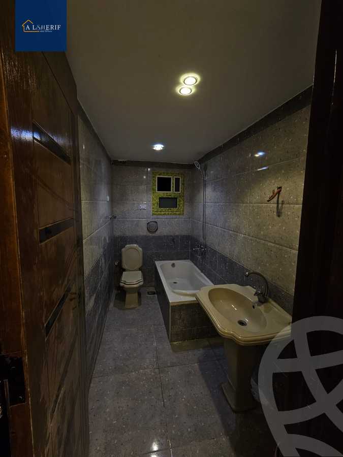 https://aqarmap.com.eg/en/listing/5666158-for-sale-cairo-6th-of-october-el-ahyaa-neighborhood-4th-neighborhood-5