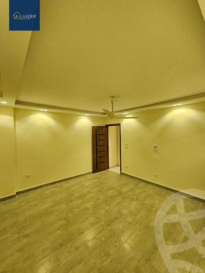 https://aqarmap.com.eg/en/listing/5666158-for-sale-cairo-6th-of-october-el-ahyaa-neighborhood-4th-neighborhood-5