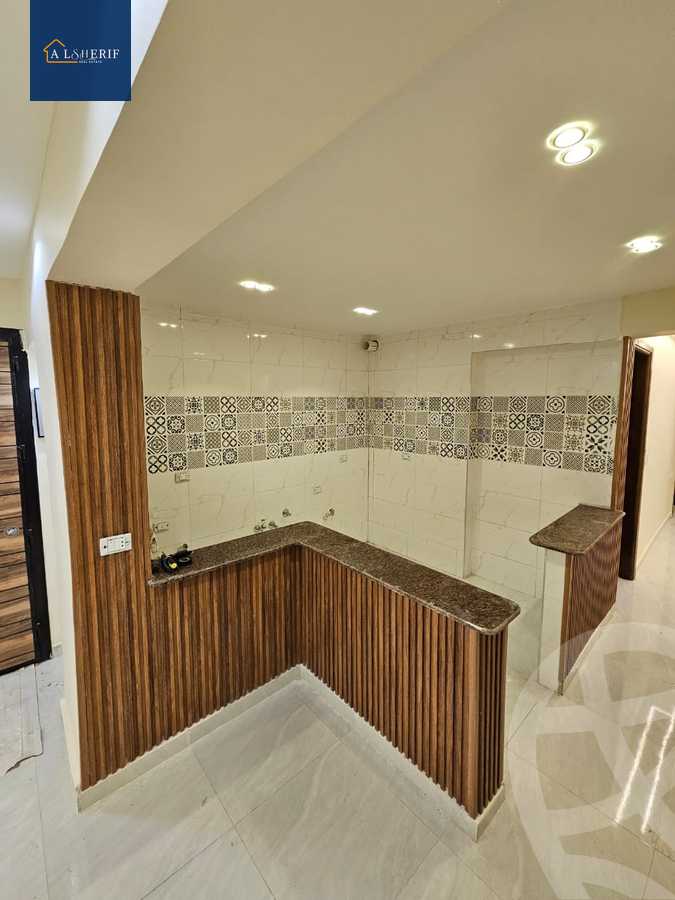 https://aqarmap.com.eg/en/listing/5666158-for-sale-cairo-6th-of-october-el-ahyaa-neighborhood-4th-neighborhood-5
