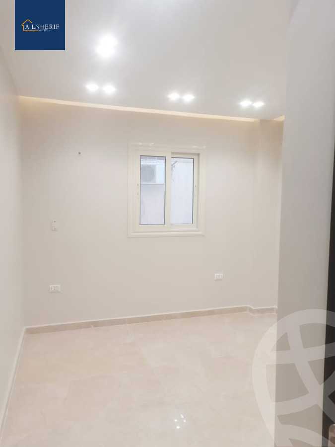 https://aqarmap.com.eg/en/listing/5693293-for-sale-cairo-6th-of-october-el-ahyaa-neighborhood-3rd-street-39