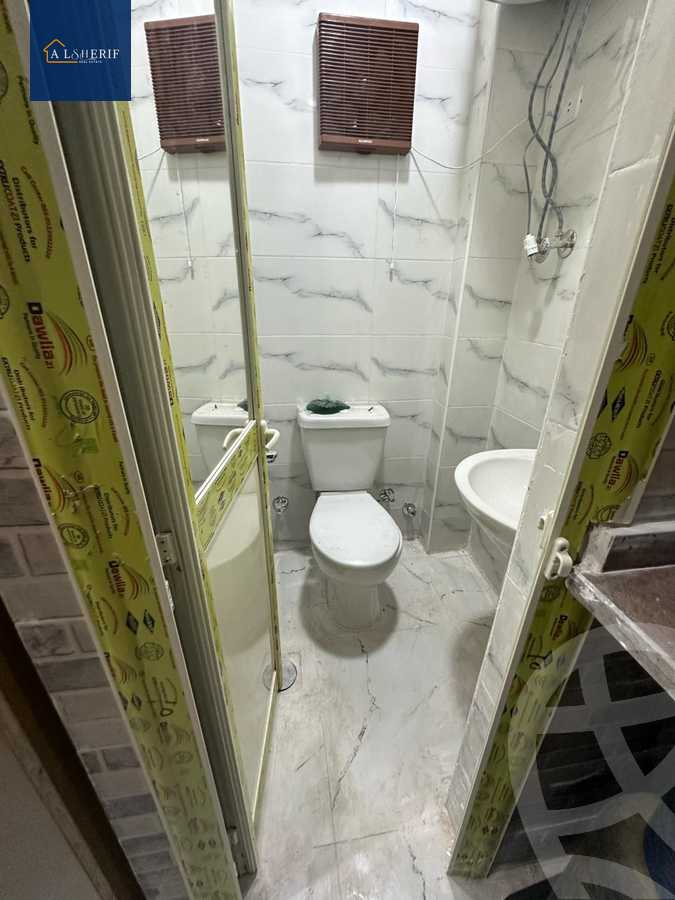 https://aqarmap.com.eg/ar/listing/5696641-for-rent-cairo-6th-of-october-el-ahyaa-neighborhood-1st-rich-bake-st