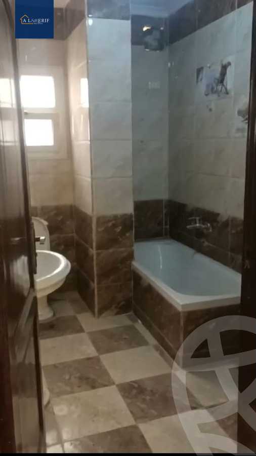 https://aqarmap.com.eg/en/listing/5708871-for-sale-cairo-6th-of-october-el-ahyaa-neighborhood-5th-street-20