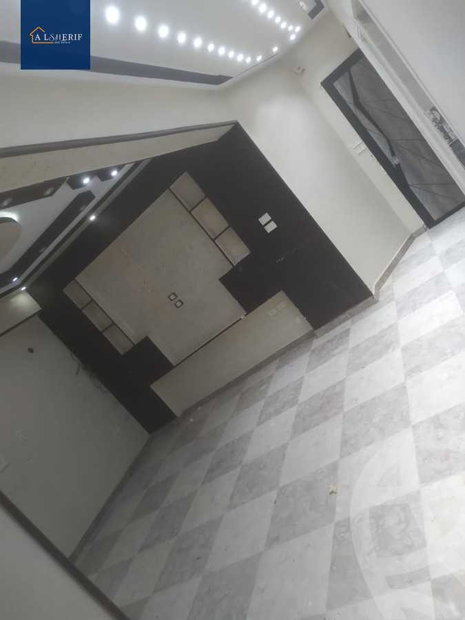 https://aqarmap.com.eg/en/listing/5735086-for-rent-cairo-6th-of-october-el-ahyaa-neighborhood-3rd-nasr-ammar-st