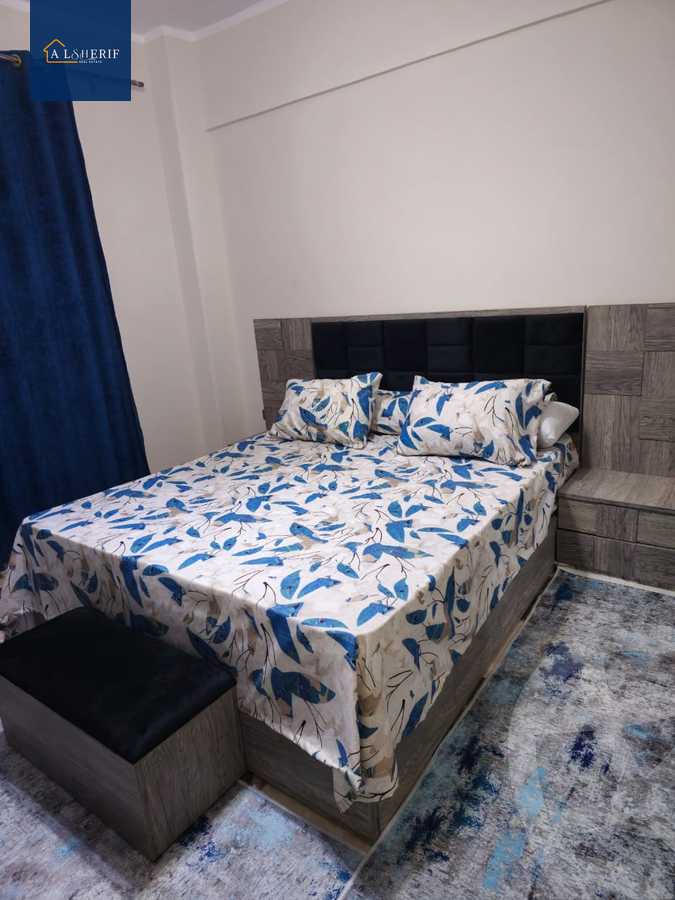 https://aqarmap.com.eg/ar/listing/5735238-for-rent-cairo-6th-of-october-compounds-high-town