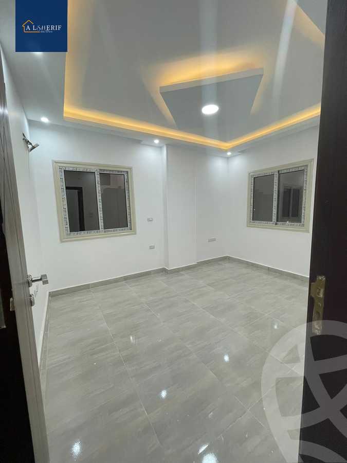https://aqarmap.com.eg/en/listing/5754906-for-sale-cairo-6th-of-october-el-ahyaa-neighborhood-2nd-divided-from-al-kafrawei-st