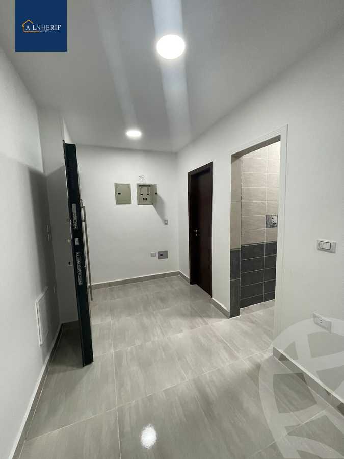 https://aqarmap.com.eg/en/listing/5754906-for-sale-cairo-6th-of-october-el-ahyaa-neighborhood-2nd-divided-from-al-kafrawei-st