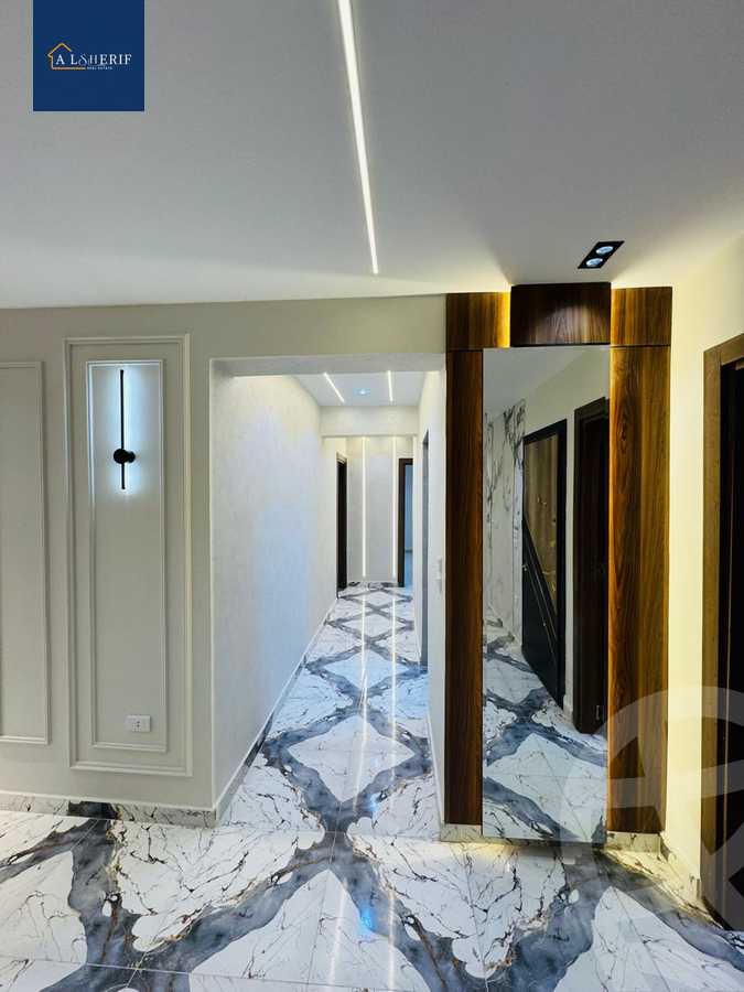 https://aqarmap.com.eg/en/listing/5773163-for-sale-cairo-6th-of-october-el-ahyaa-neighborhood-3rd-hasan-bahaa-el-deen-ayyad-st