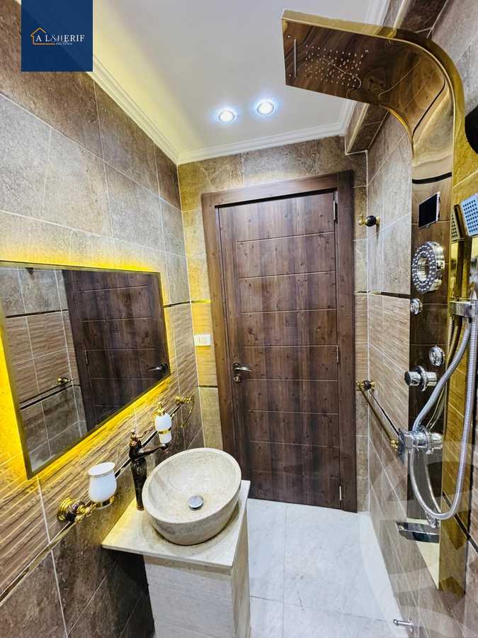 https://aqarmap.com.eg/en/listing/5773163-for-sale-cairo-6th-of-october-el-ahyaa-neighborhood-3rd-hasan-bahaa-el-deen-ayyad-st