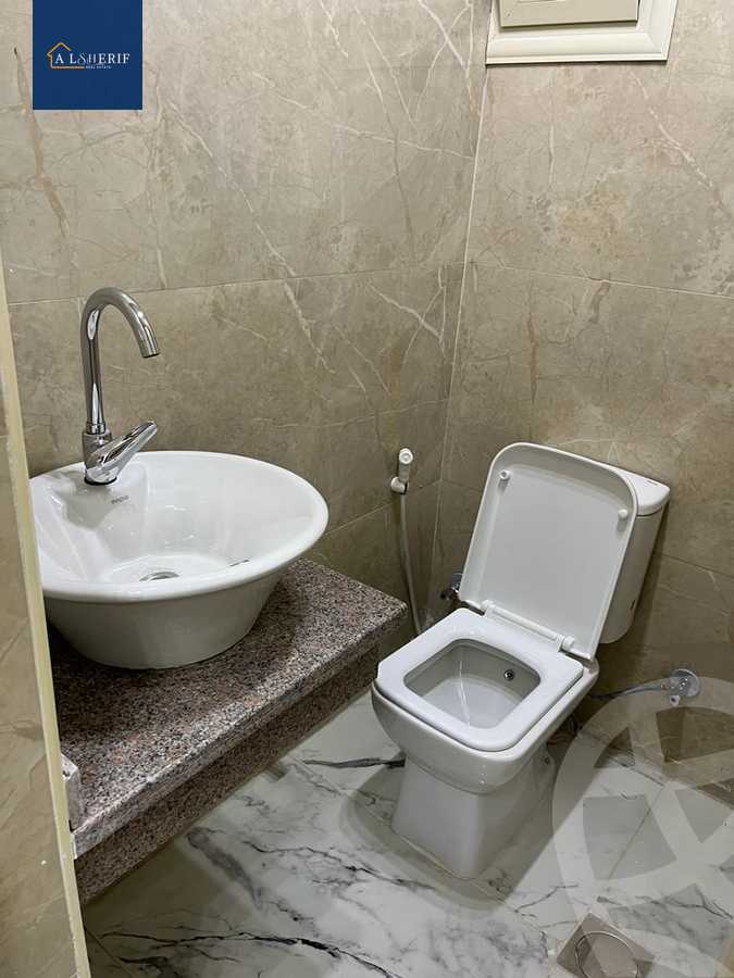 https://aqarmap.com.eg/en/listing/5786095-for-sale-cairo-6th-of-october-el-ahyaa-neighborhood-3rd-street-6