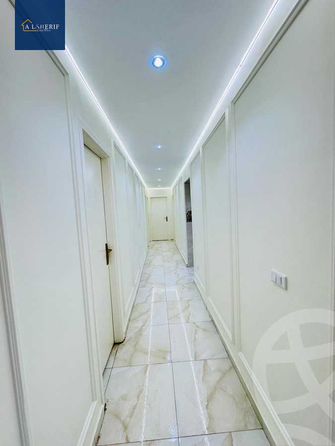 https://aqarmap.com.eg/en/listing/5788716-for-sale-cairo-6th-of-october-el-ahyaa-neighborhood-5th-street-2