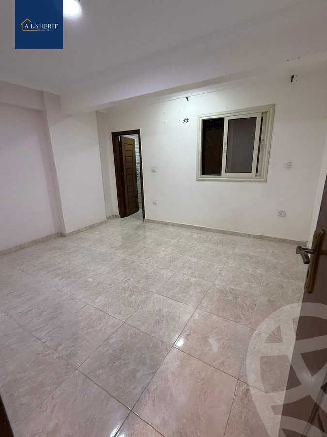 https://aqarmap.com.eg/en/listing/5809355-for-sale-cairo-6th-of-october-el-ahyaa-neighborhood-4th-school-st