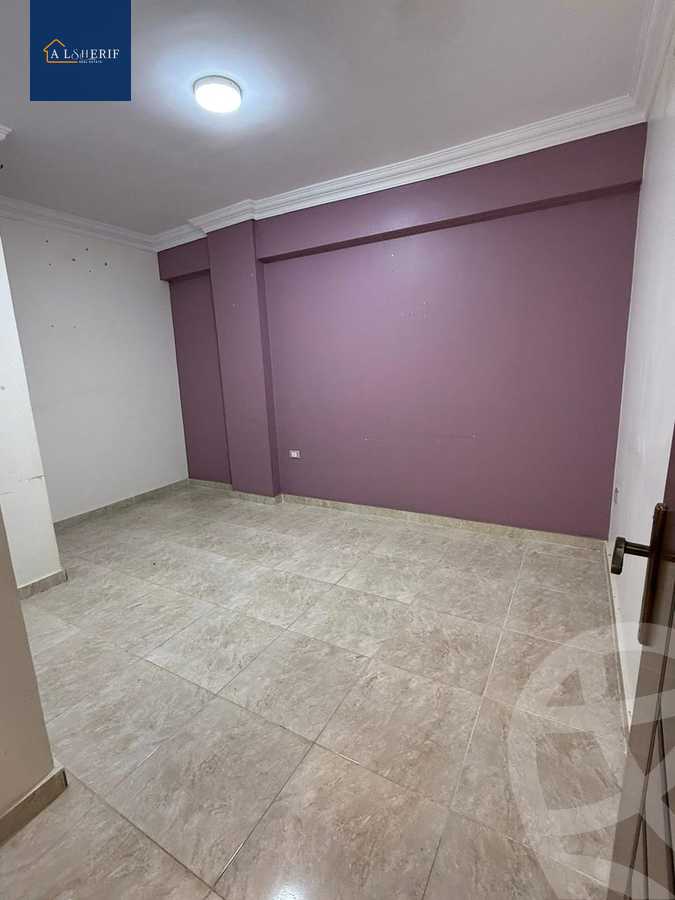 https://aqarmap.com.eg/en/listing/5809355-for-sale-cairo-6th-of-october-el-ahyaa-neighborhood-4th-school-st