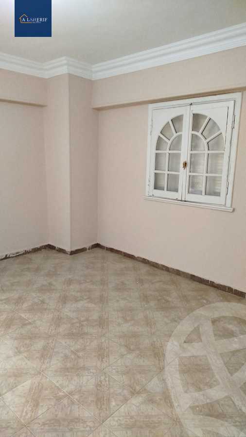 https://aqarmap.com.eg/ar/listing/5820246-for-rent-cairo-6th-of-october-el-ahyaa-neighborhood-7th-ahmed-rateb-saad-ibn-ebada-st