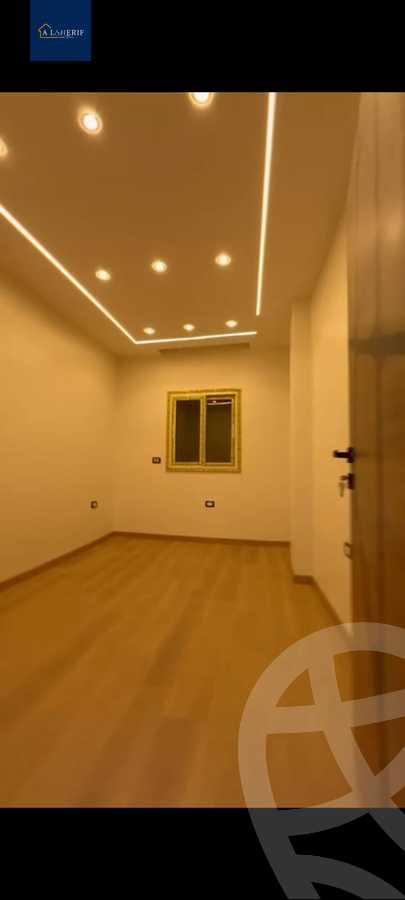 https://aqarmap.com.eg/en/listing/5827713-for-sale-cairo-6th-of-october-el-ahyaa-neighborhood-4th