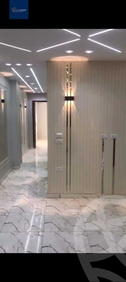 https://aqarmap.com.eg/en/listing/5827741-for-sale-cairo-6th-of-october-el-ahyaa-neighborhood-4th