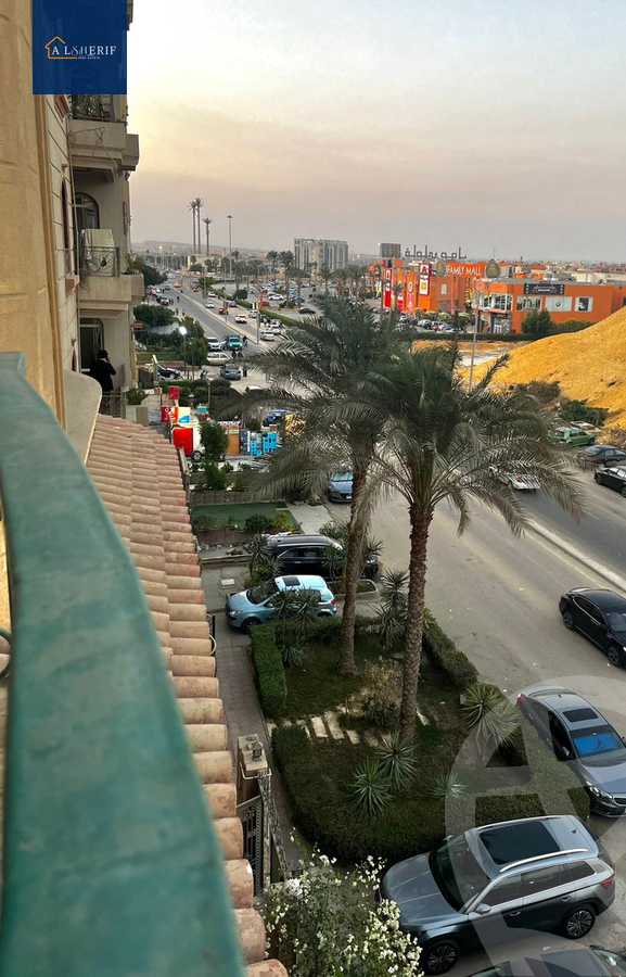 https://aqarmap.com.eg/ar/listing/5832620-for-rent-cairo-6th-of-october-el-ahyaa-neighborhood-1st-al-maahad