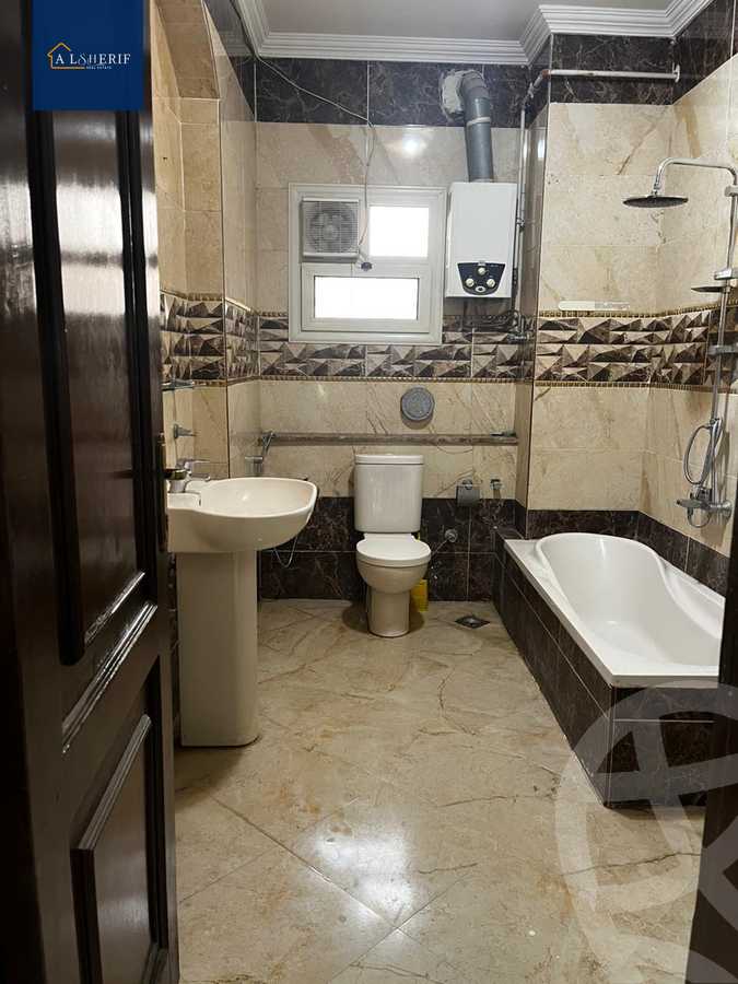 https://aqarmap.com.eg/ar/listing/5832620-for-rent-cairo-6th-of-october-el-ahyaa-neighborhood-1st-al-maahad