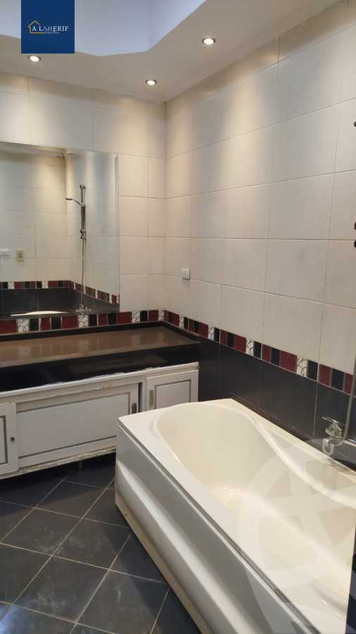 https://aqarmap.com.eg/en/listing/5849726-for-rent-cairo-6th-of-october-featured-neighborhood-sixth-touristic-village-mohamed-el-tabeay-st