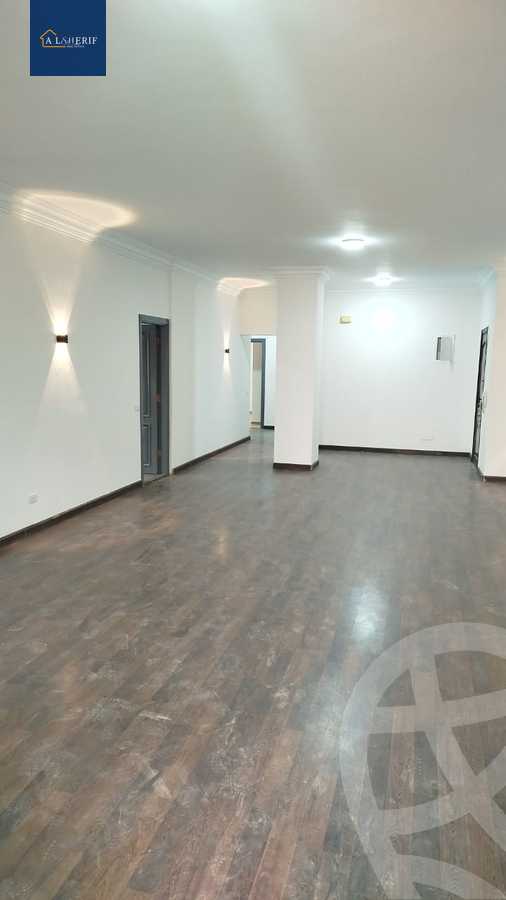 https://aqarmap.com.eg/en/listing/5849726-for-rent-cairo-6th-of-october-featured-neighborhood-sixth-touristic-village-mohamed-el-tabeay-st