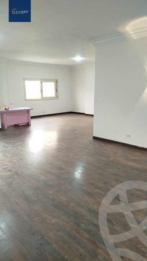 https://aqarmap.com.eg/en/listing/5849726-for-rent-cairo-6th-of-october-featured-neighborhood-sixth-touristic-village-mohamed-el-tabeay-st