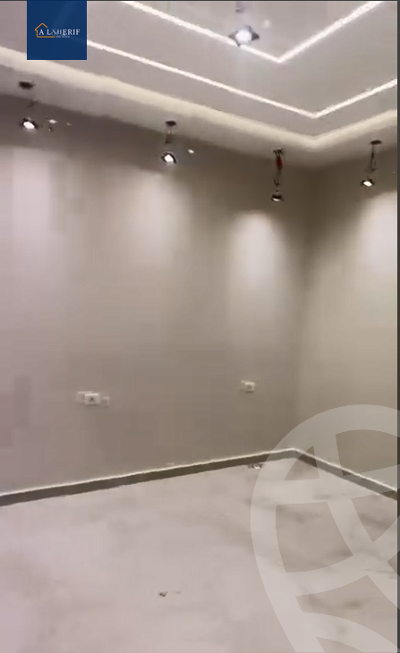 https://aqarmap.com.eg/en/listing/5860083-for-sale-cairo-6th-of-october-el-ahyaa-neighborhood-4th-neighbourhood-1